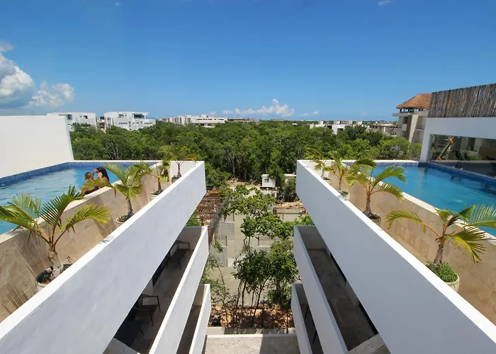 Zama Condo With Rooftop Pool, Gym, Coworking, Cinema